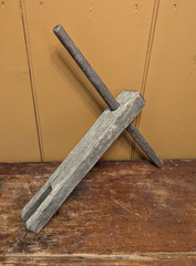 Antique Wooden Early Rope Bed Wrench Key Tightener T Handle 16″ Primitive